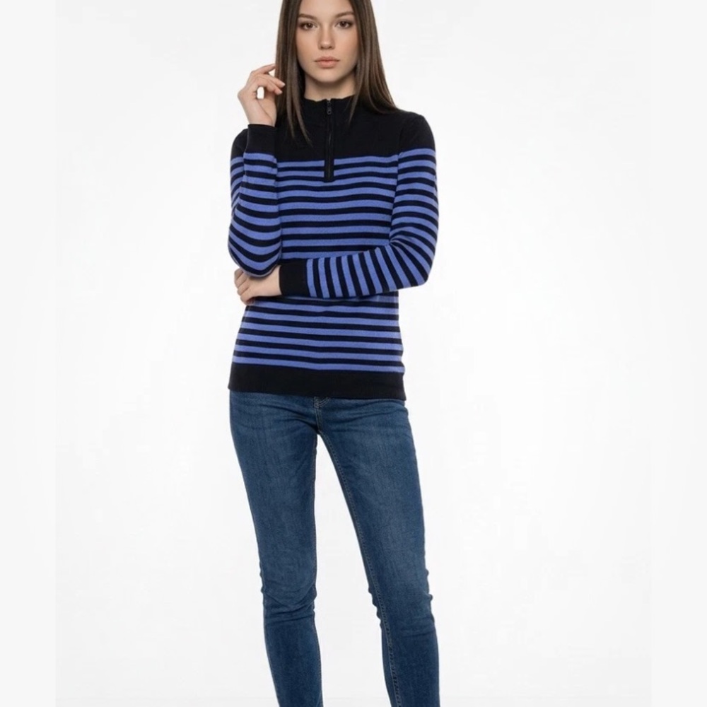 Talbots Sweater Women’s Black Blue Stripes Petite Long Sleeve Pullover